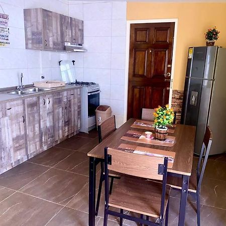 Centrally Located, Private, 1 Bedroom Apartment. Willemstad Buitenkant foto
